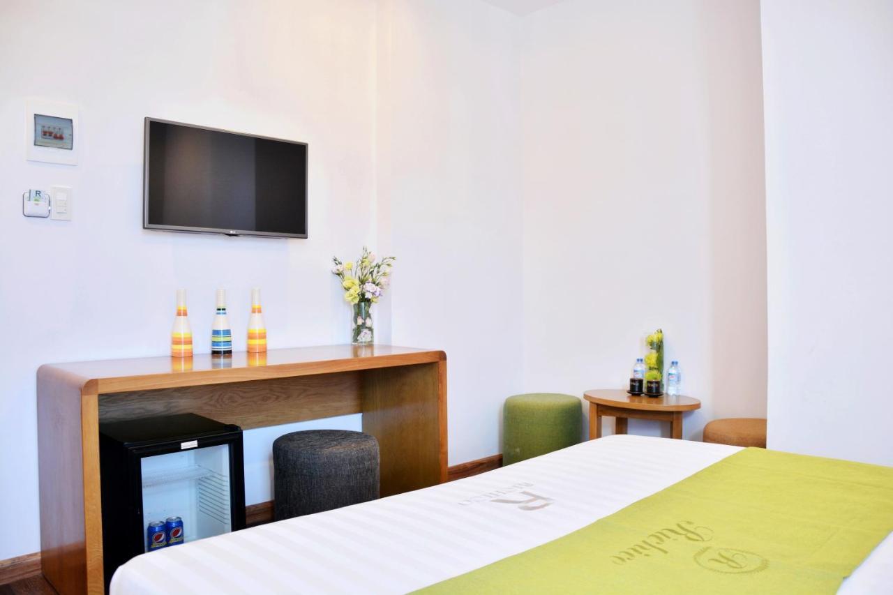 Richico Luxury Apartel Ocean Da Nang Bagian luar foto