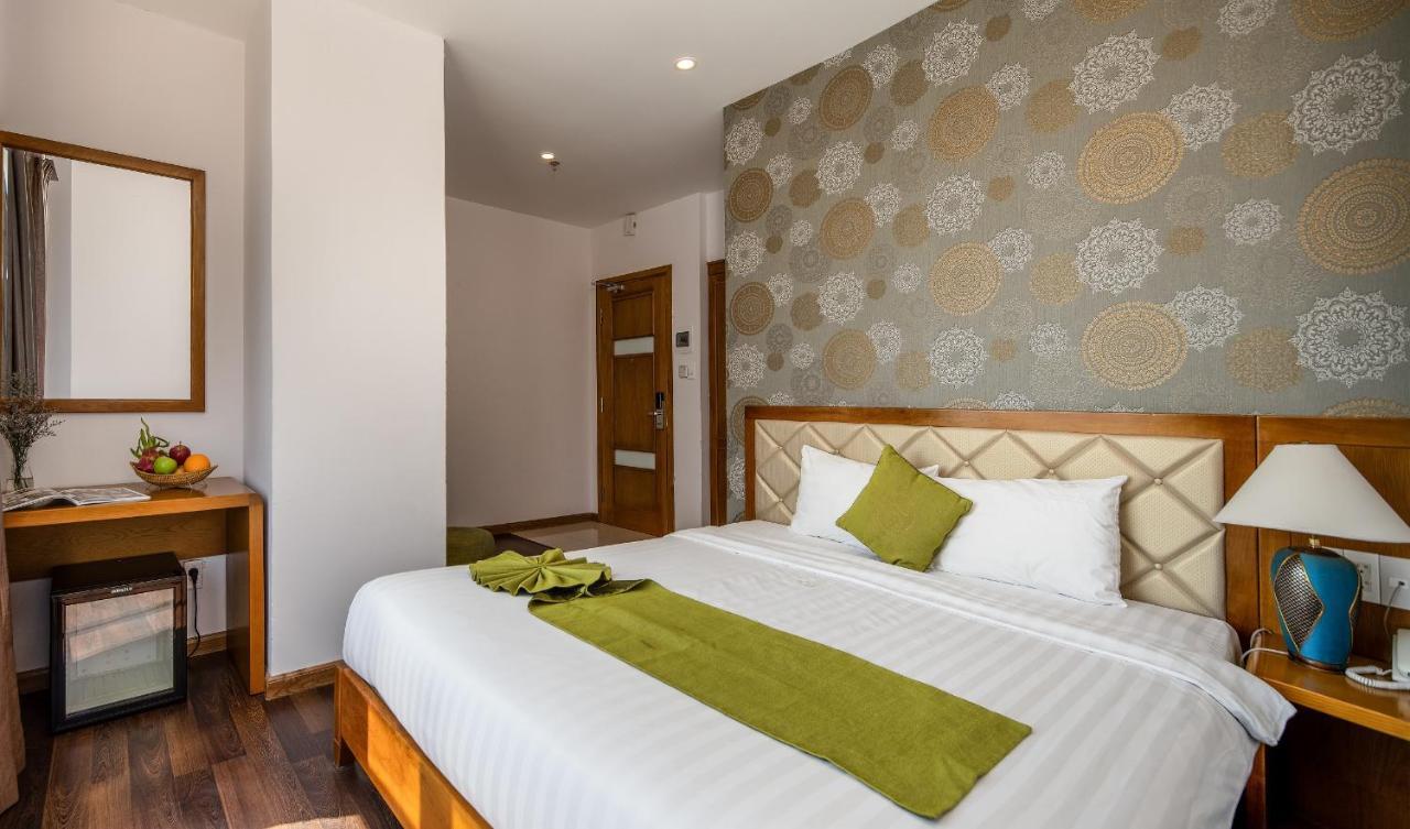 Richico Luxury Apartel Ocean Da Nang Bagian luar foto